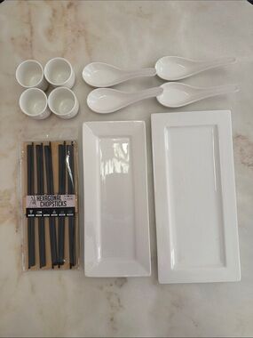 NWT Japanese White Porcelain Sushi Serving Set with Black Chopsticks